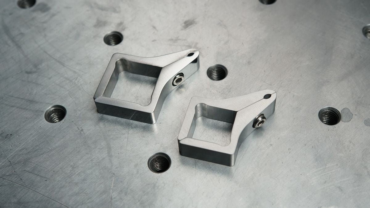 Cable clamp Secondary image