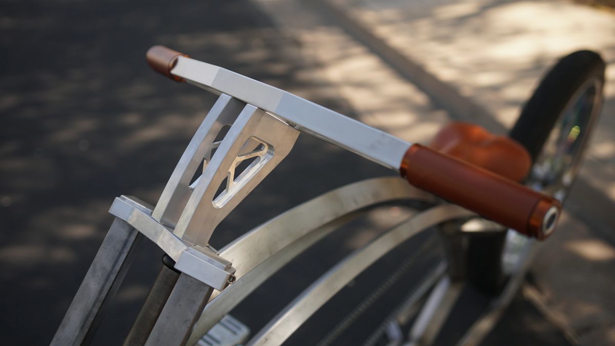 Cursed Handlebars -  Riser and triple trees