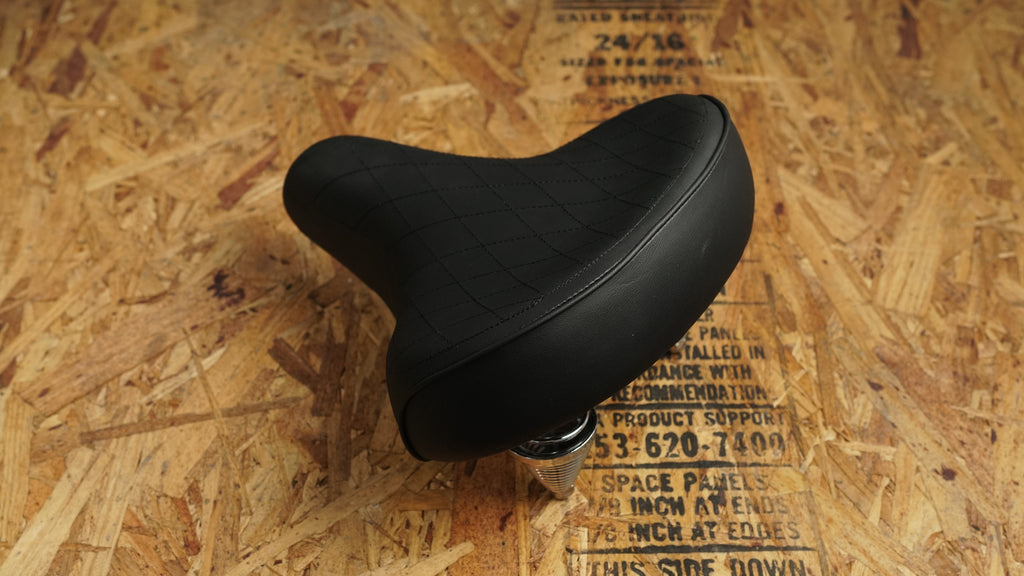 Cruiser Saddle - Diamond Stitch