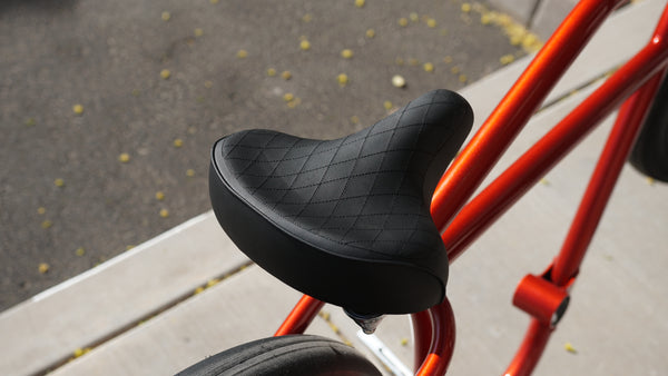 Cruiser Saddle - Diamond Stitch