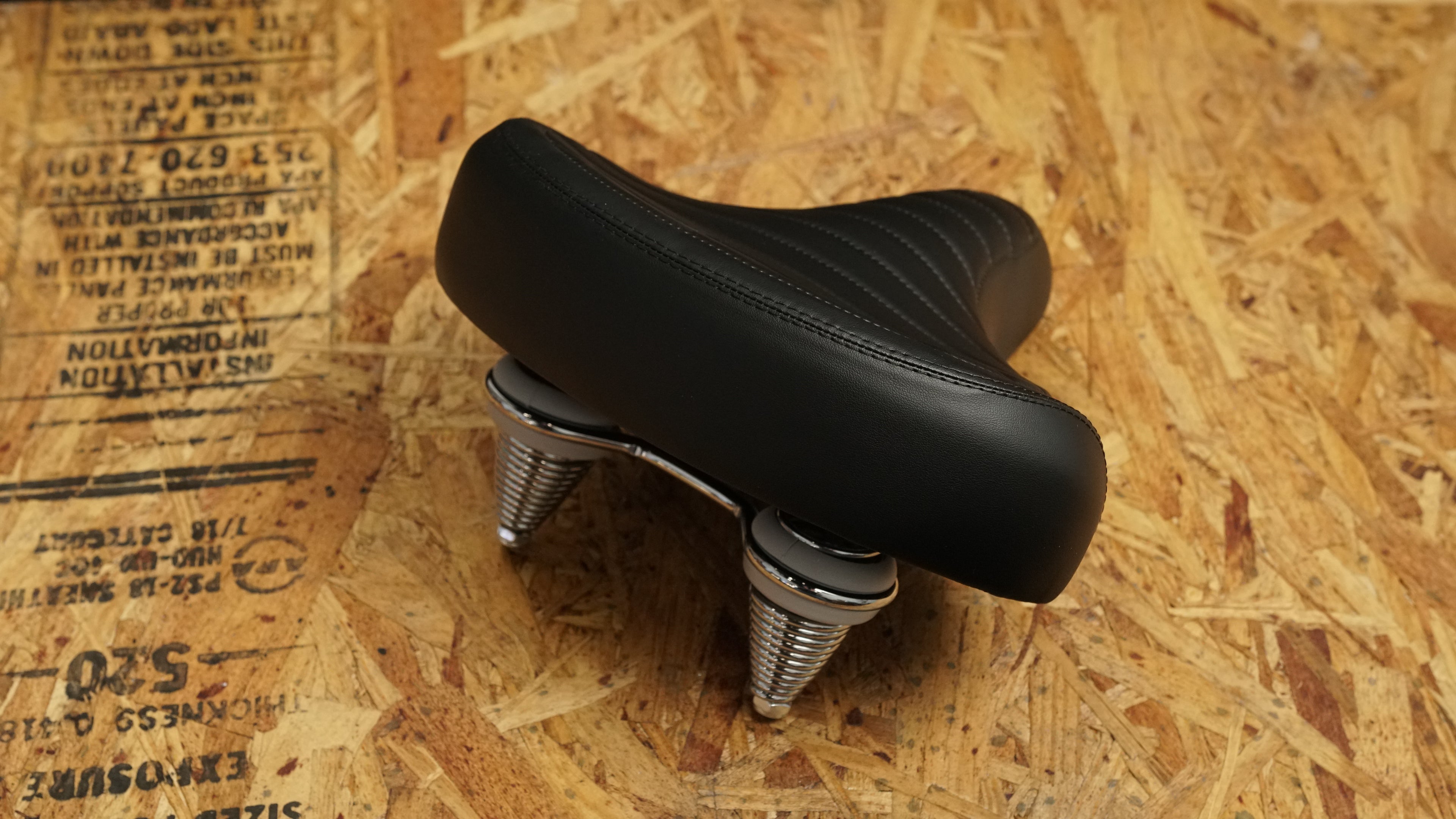Lined Saddle - Cone Spring
