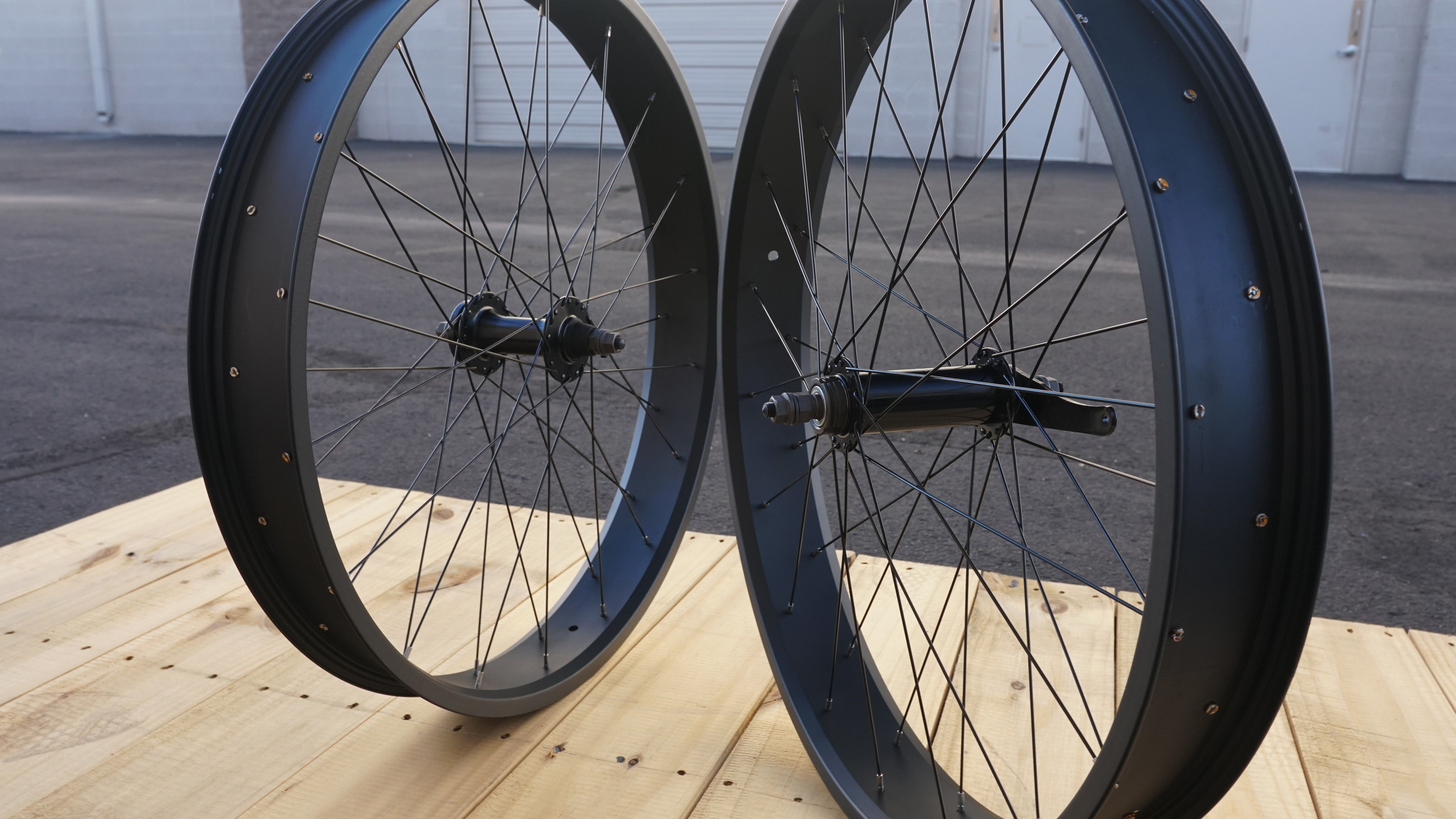 Wheel set - 26" x 3" - Single Speed - Wide hub