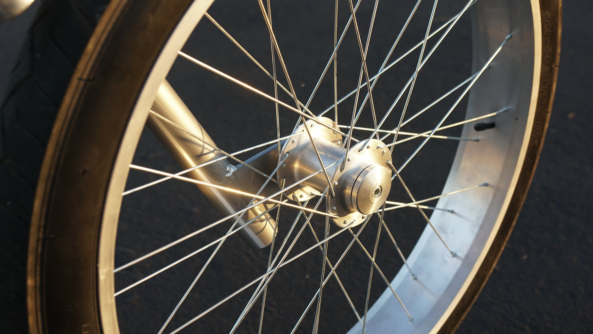 Lawless Split Line - Complete bike