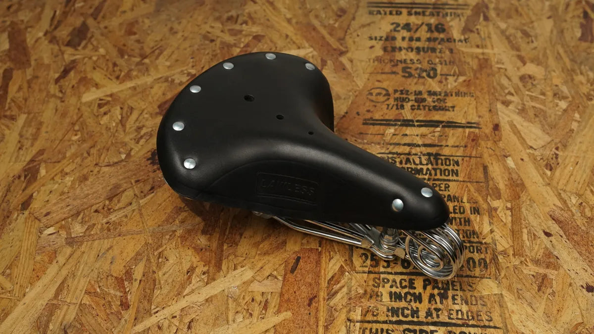 Vintage Style Saddle